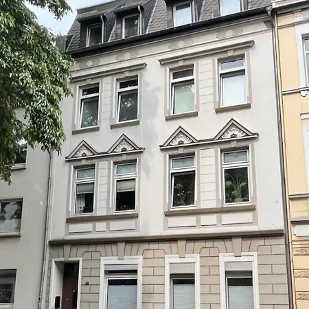 Schoene Gemuetliche Im Wasserviertel Stadtnah, A40,naehe Der Uni Oder Zoo *