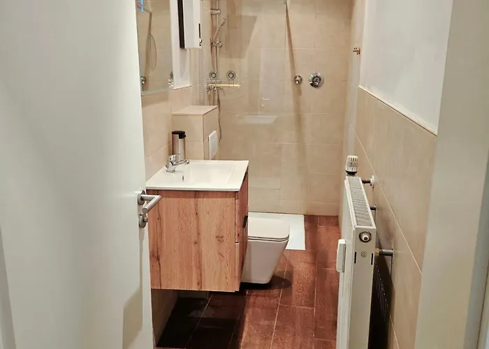 Schoene Gemuetliche Im Wasserviertel Stadtnah, A40,naehe Der Uni Oder Zoo 公寓 *